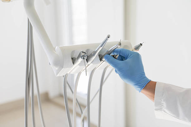 24/7 Emergency Dental Implants experts in Negaunee, MI